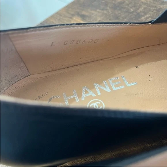 Authentic Chanel Black Quilted Loafers with Silver Logo 36.5 - Picture 13 of 16